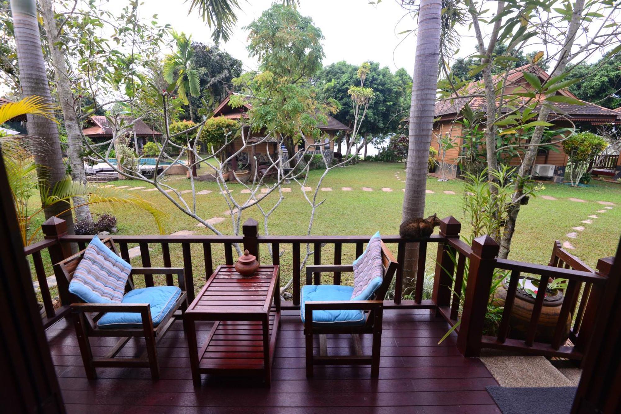 Viang Yonok Hotel, Restaurant, Sports Club Chiang Saen Pokoj fotografie